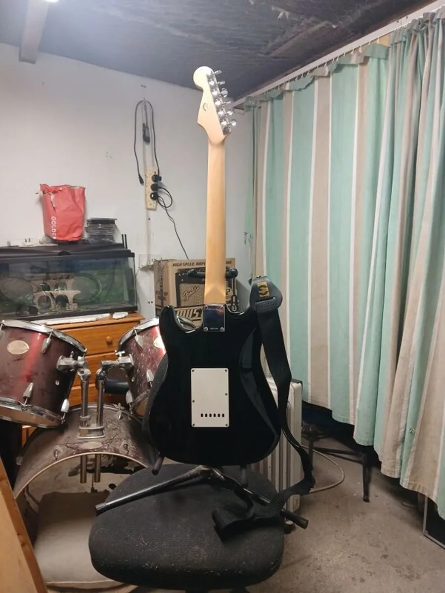 musical equipment - Image 2