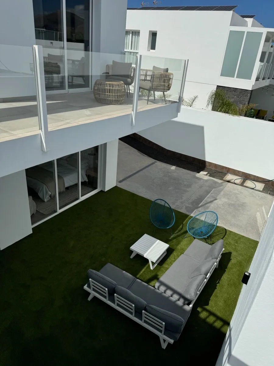 Luxury 4 bedroom Villa Playa Blanca, Lanzarote - Image 3
