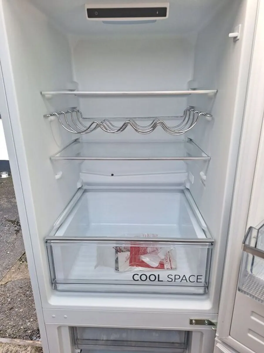 fridge freezer - Image 1