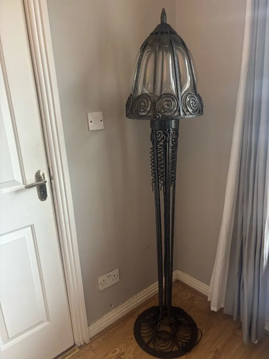 Wrought Iron floor Lamp - Image 1