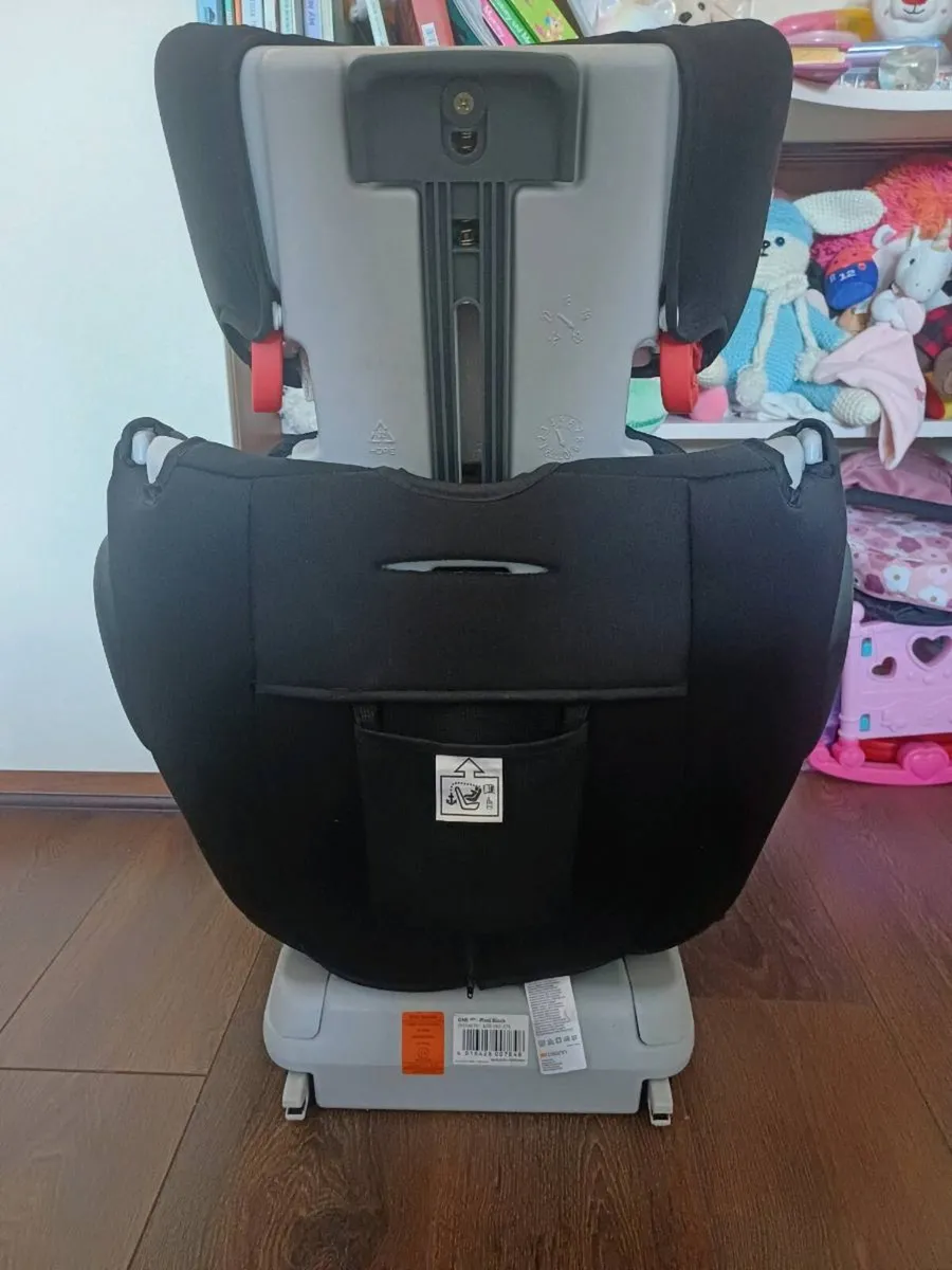 Car seat - Image 2