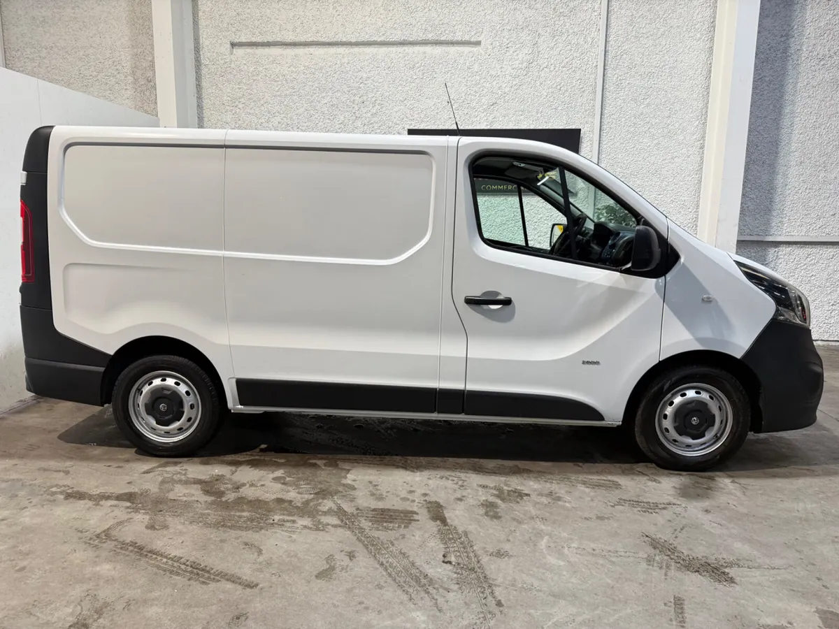 Vauxhall Vivaro 2014 New CVRT - Image 3