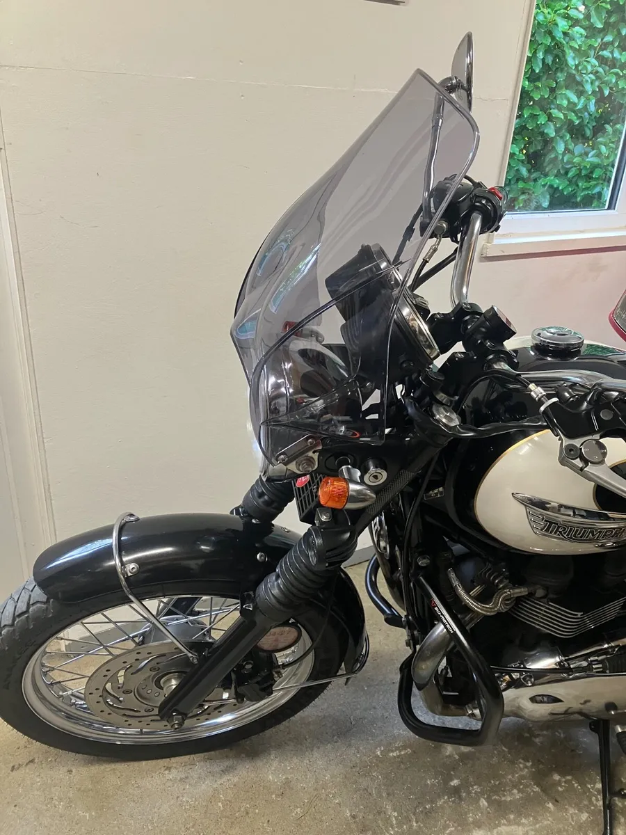 Triumph Bonneville T100 - Image 3
