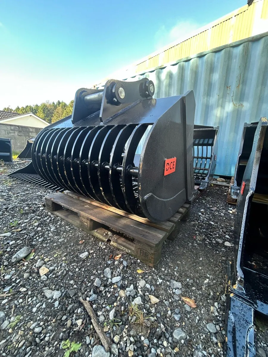 13 ton riddle bucket 65mm pins - Image 3