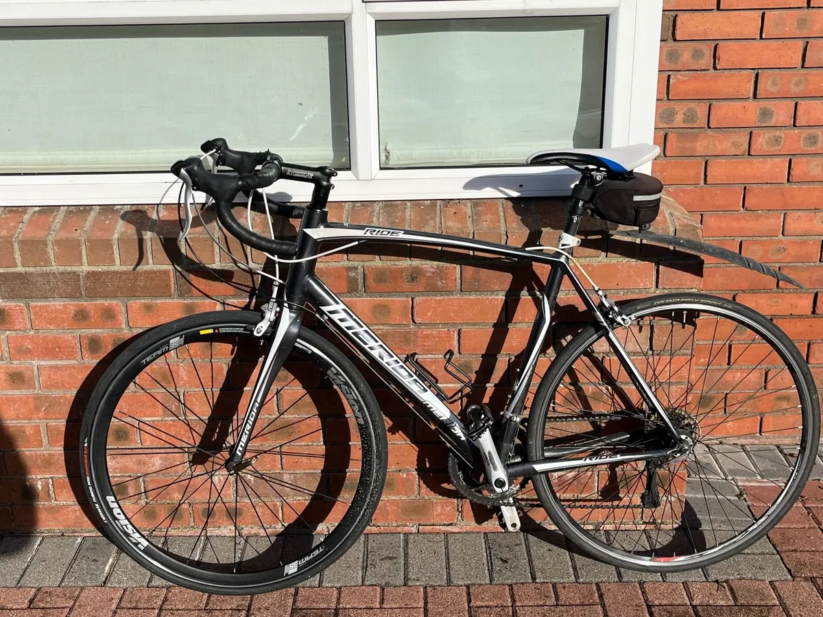 Merida Racing / Road Bike – Excellent Condition
