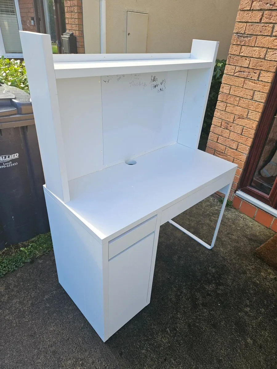 Office desk