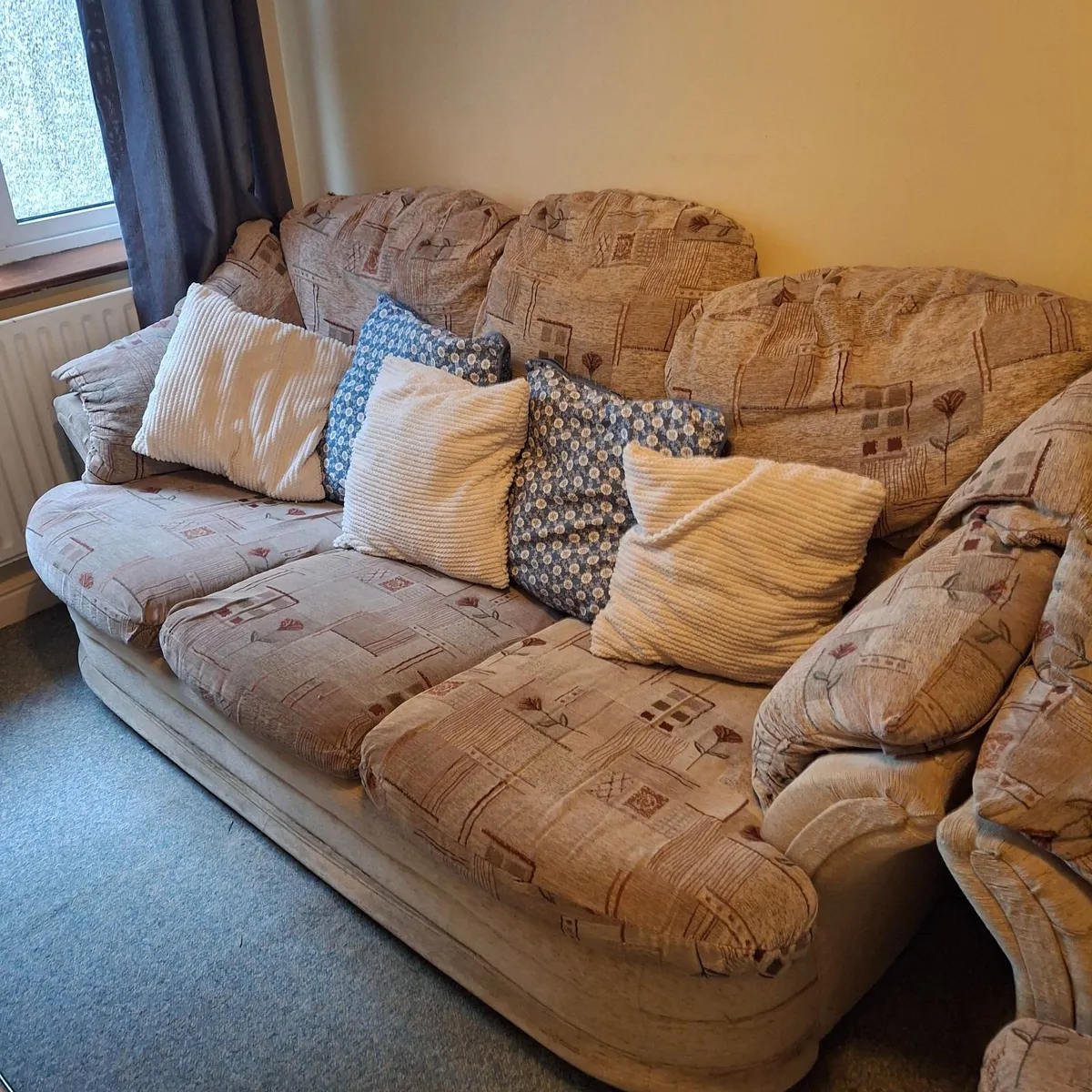 3 piece sofa - Image 2