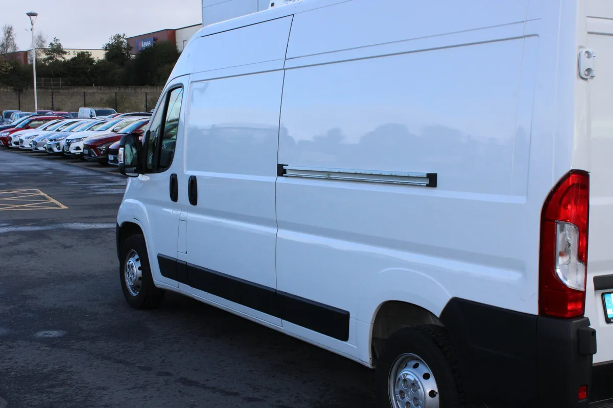 OPEL MOVANO FRIDGE VAN 2025 - Image 3