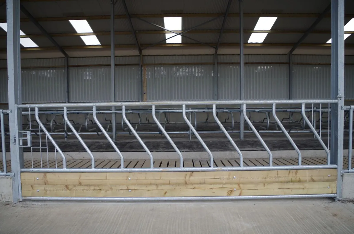 Quality feed barrier gates - Image 1
