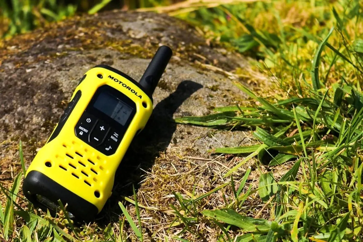 Tlkr T92 H2O PMR446 2-Way Walkie Talkie Waterproof - Image 3