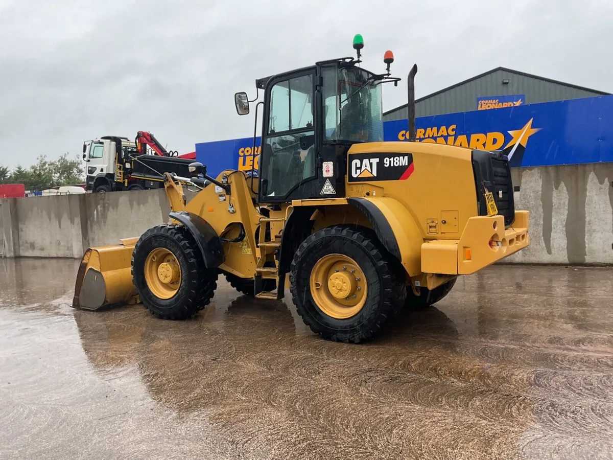 2018 CAT 918M Loading Shovel - Image 3