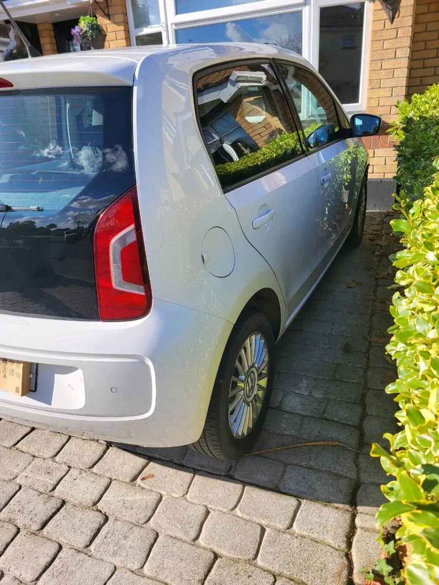 VW UP 2014 auto damaged - Image 4