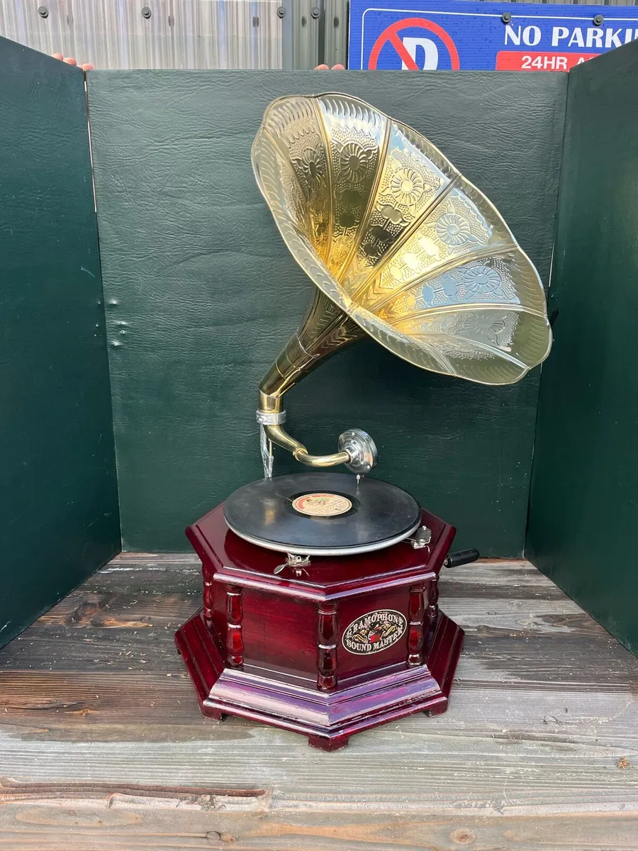 Terence clifford Antiques Sale - Image 1