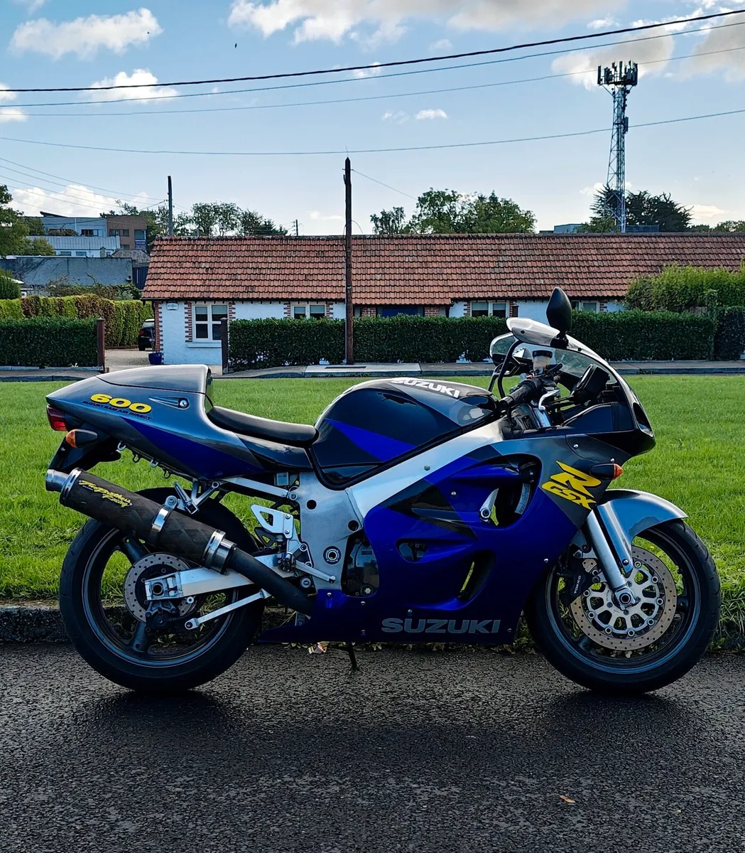 Suzuki GSXR 600 SRAD - Image 2