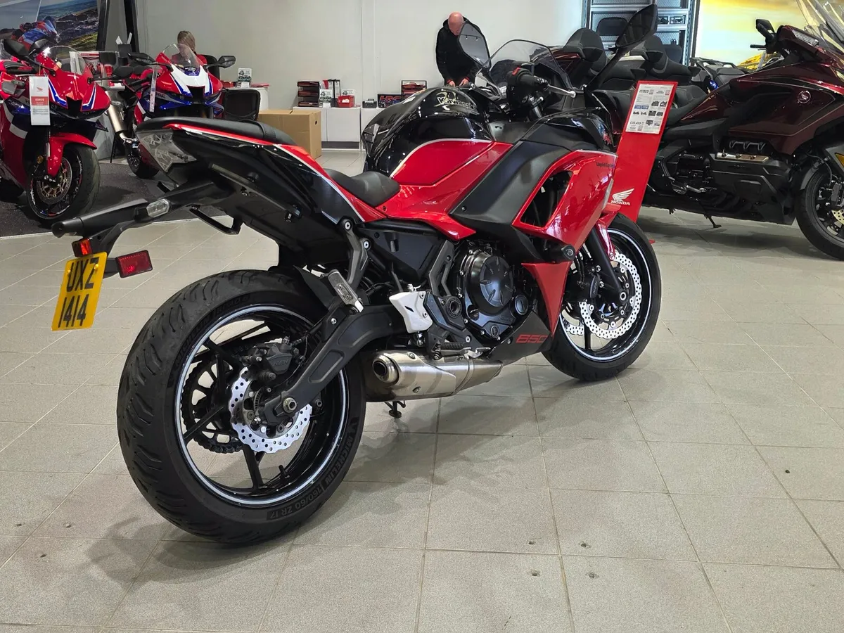 Kawasaki Z650R Ninja Anniversary - Image 3