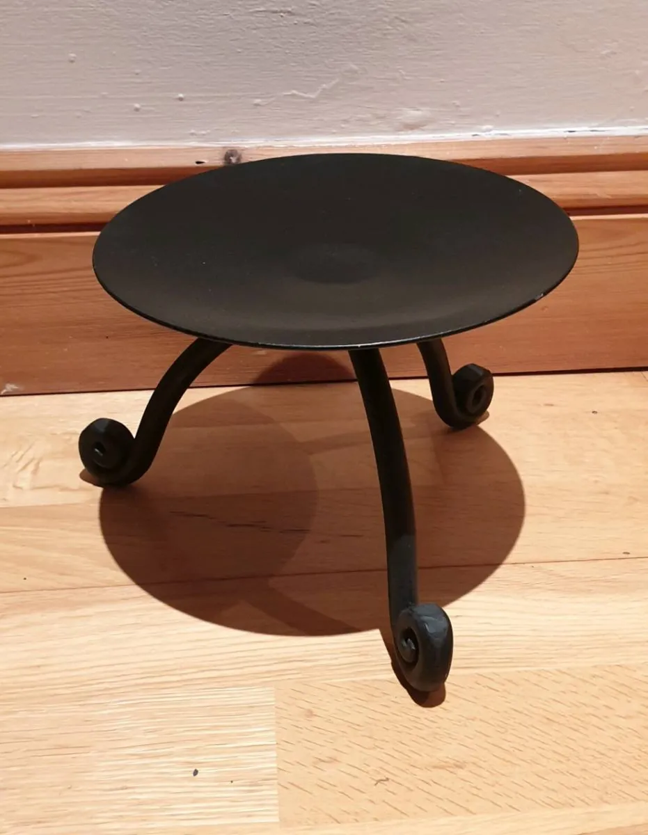 Wrought Iron Candle Holder 3 legged - Image 1
