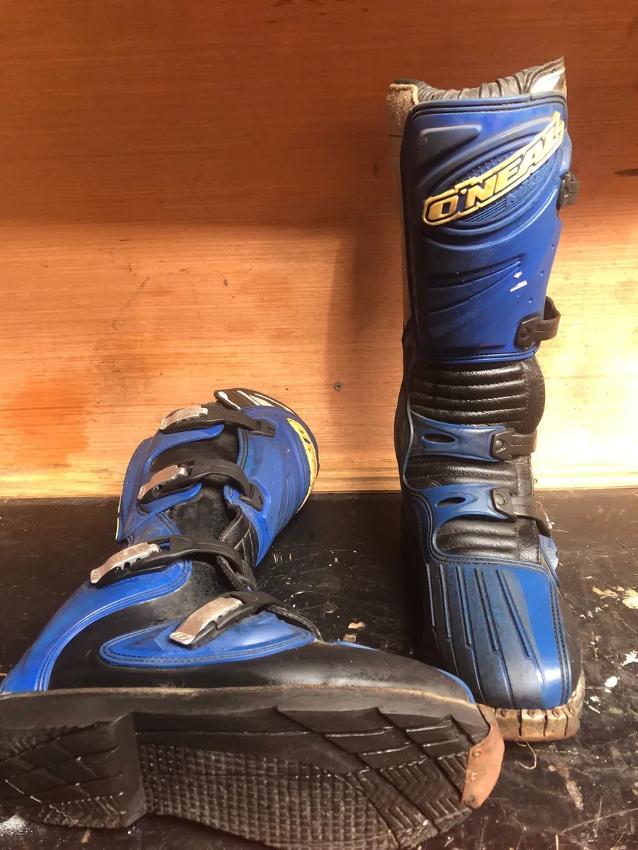 4 Pairs Motocross Boots - Image 1