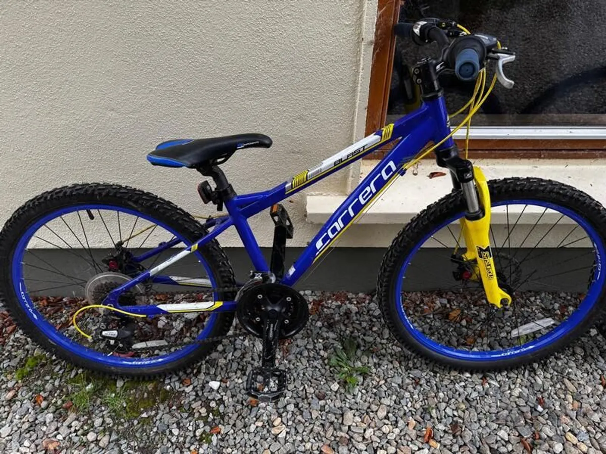 Carrera Blast Junior mountain bike 24" Wheel - Image 1