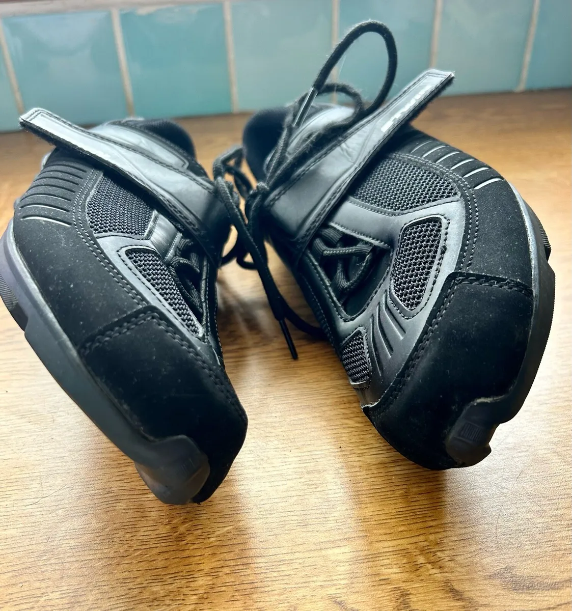Triban Road 100 cycling shoes size 8/42 - Image 3