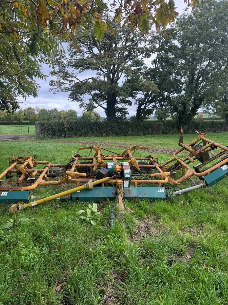 Kesmac 9 gang mower - Image 2