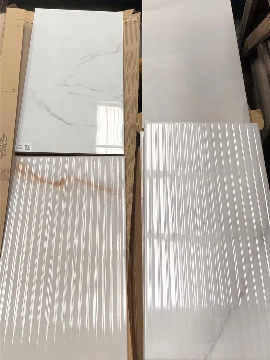 Free tiles to take away - Image 1