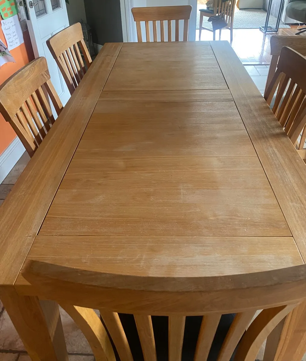 Solid Oak 7ft kitchen table with 6 chairs - Image 1