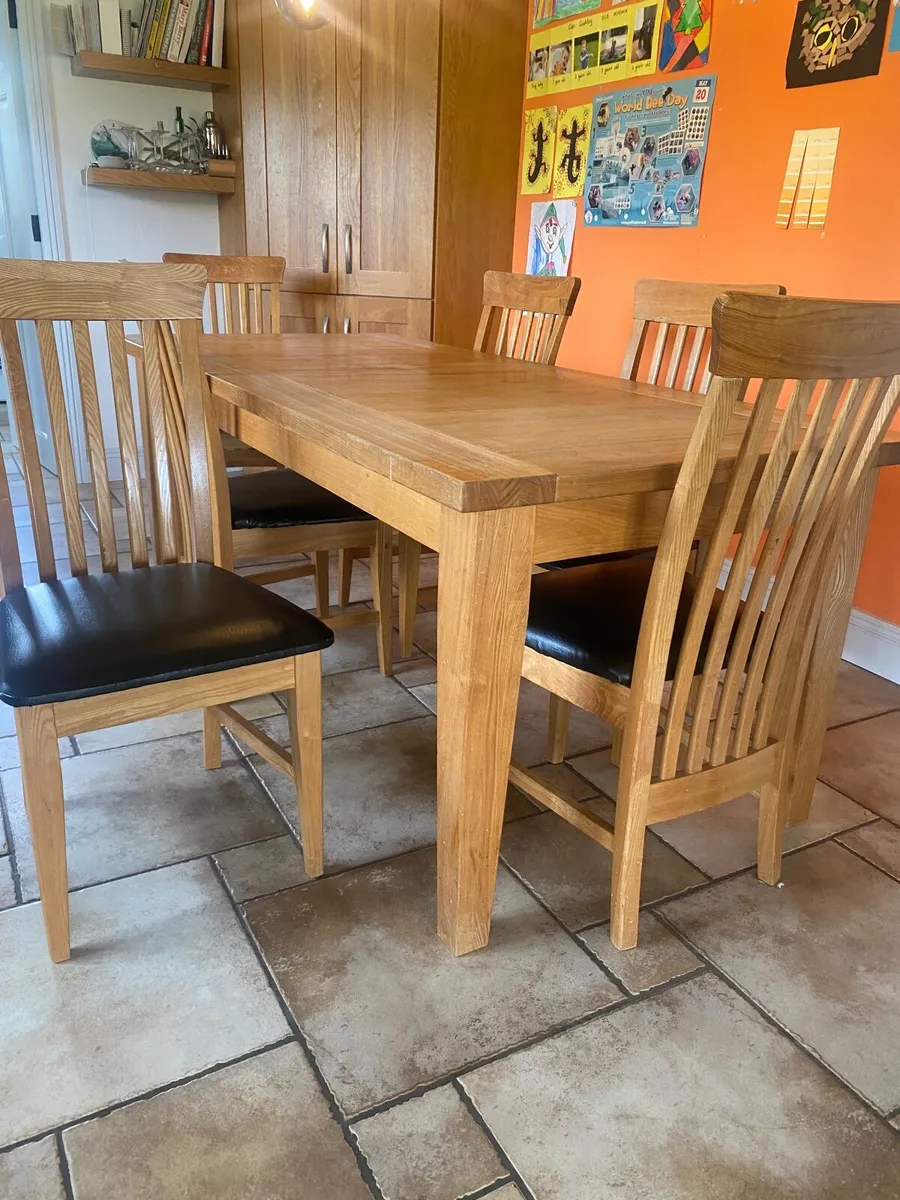 Solid Oak 7ft kitchen table with 6 chairs - Image 3