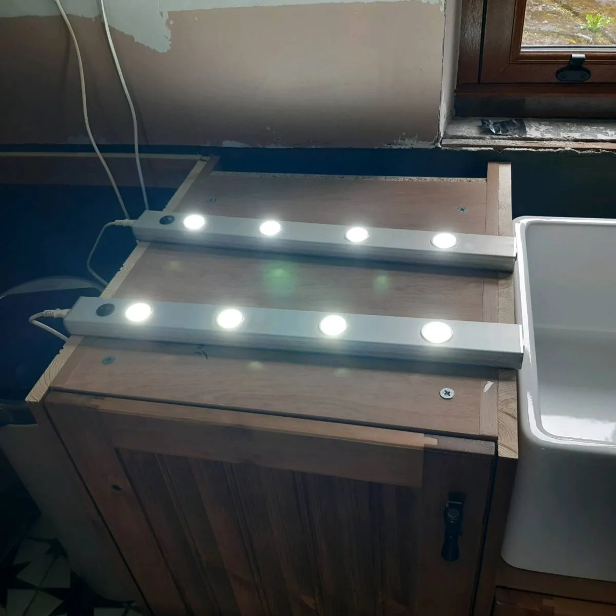 2 x LED Under Cabinet Lights. - Image 3