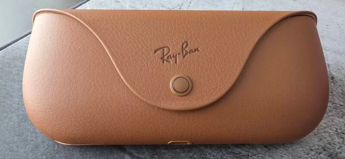 Ray-Ban Meta Gen 2 Transitions - Image 3