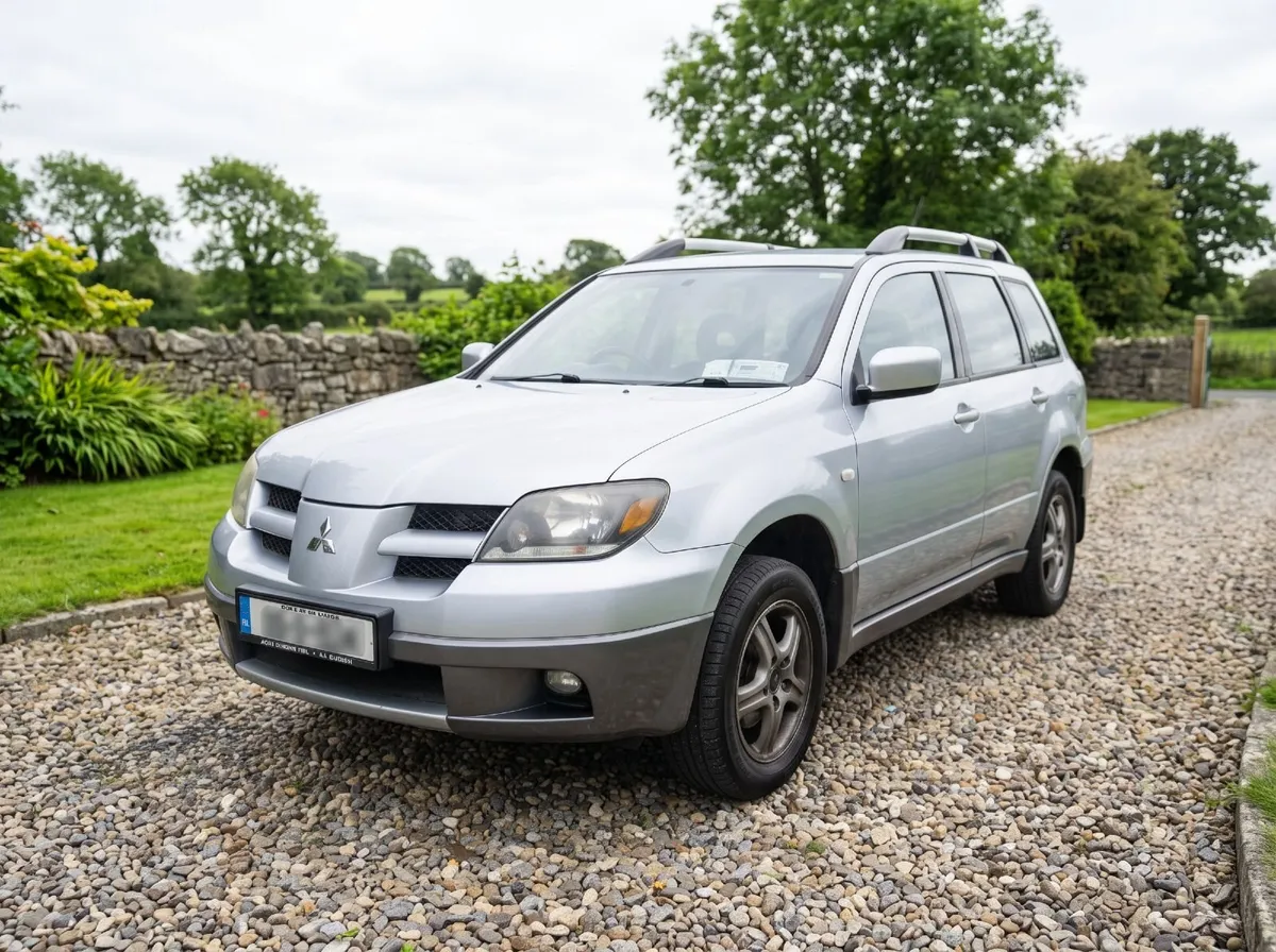 MITSUBISHI OUTLANDER 2.4 SPORT