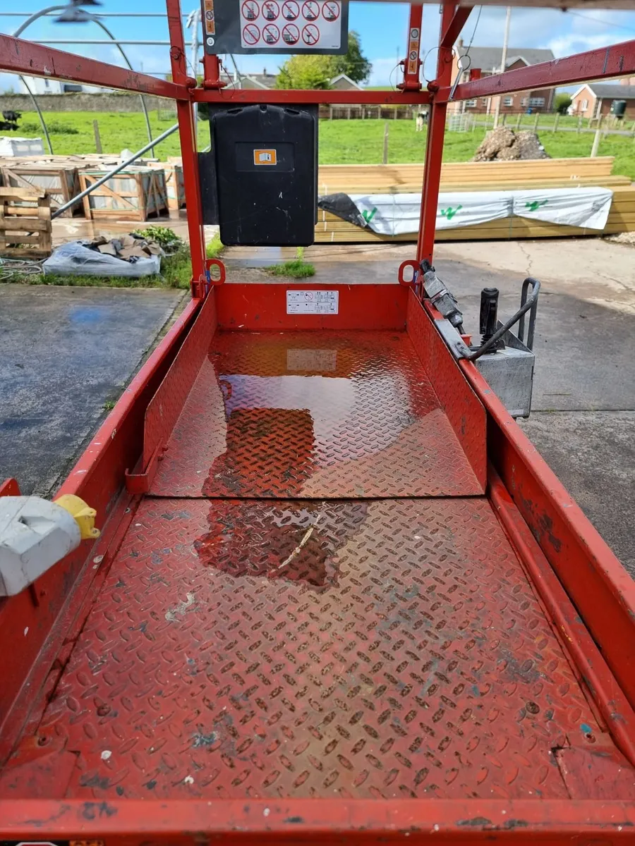 SKYJACK SJIII 3219 SCISSOR LIFT 7.6M - Image 4