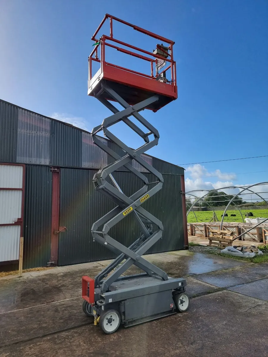 SKYJACK SJIII 3219 SCISSOR LIFT 7.6M - Image 2