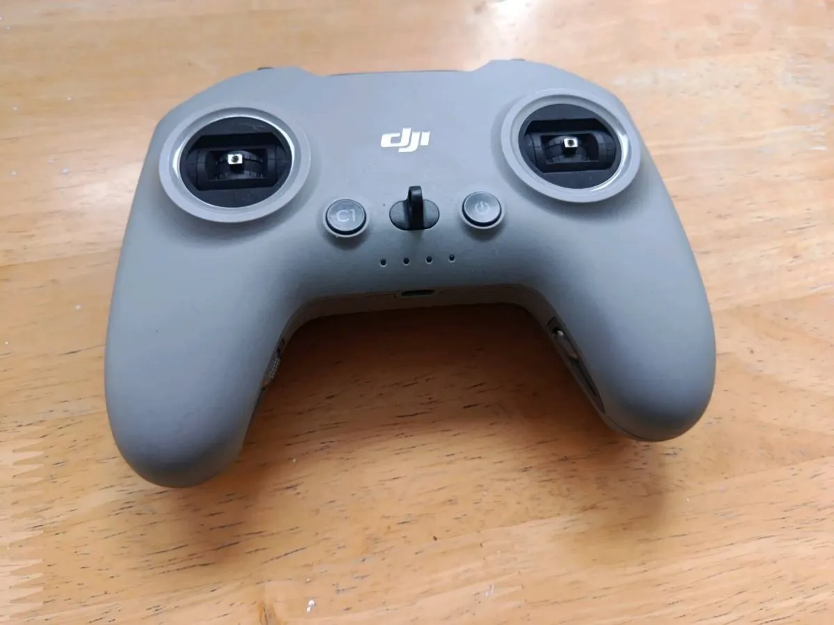 DJI Fpv 3 remote controller