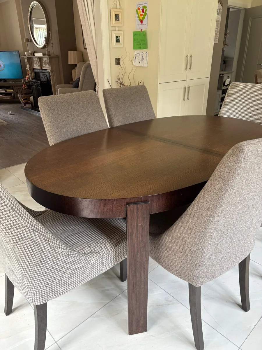 Calligaris Dining table - Image 3