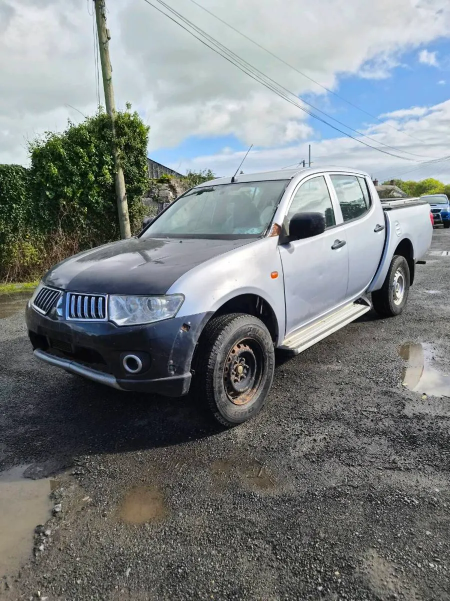 Mitsubishi l200 2.5 diesel - Image 2