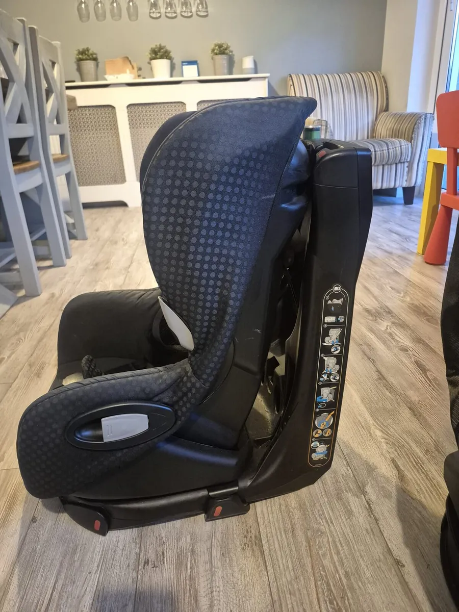 Maxi cosi Swivel car seat - Image 4
