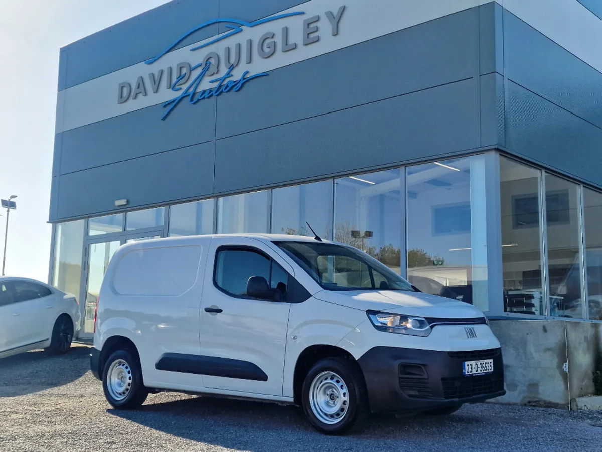 Fiat Doblo SWB 1.5 100HP 650KG 4DR - Image 1