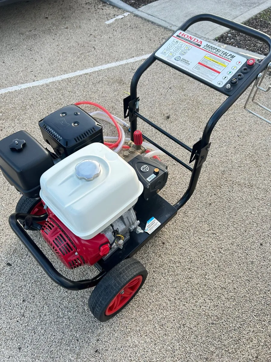 Pressure washer Honda - Image 1