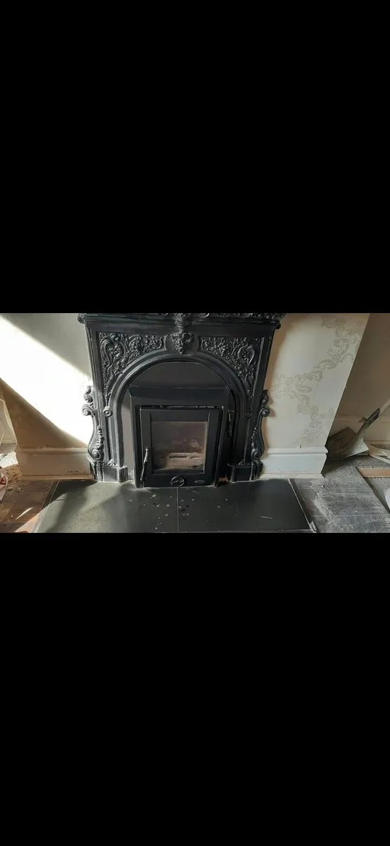 5kw Henley apollo insert stove, cast iron fireplac - Image 3