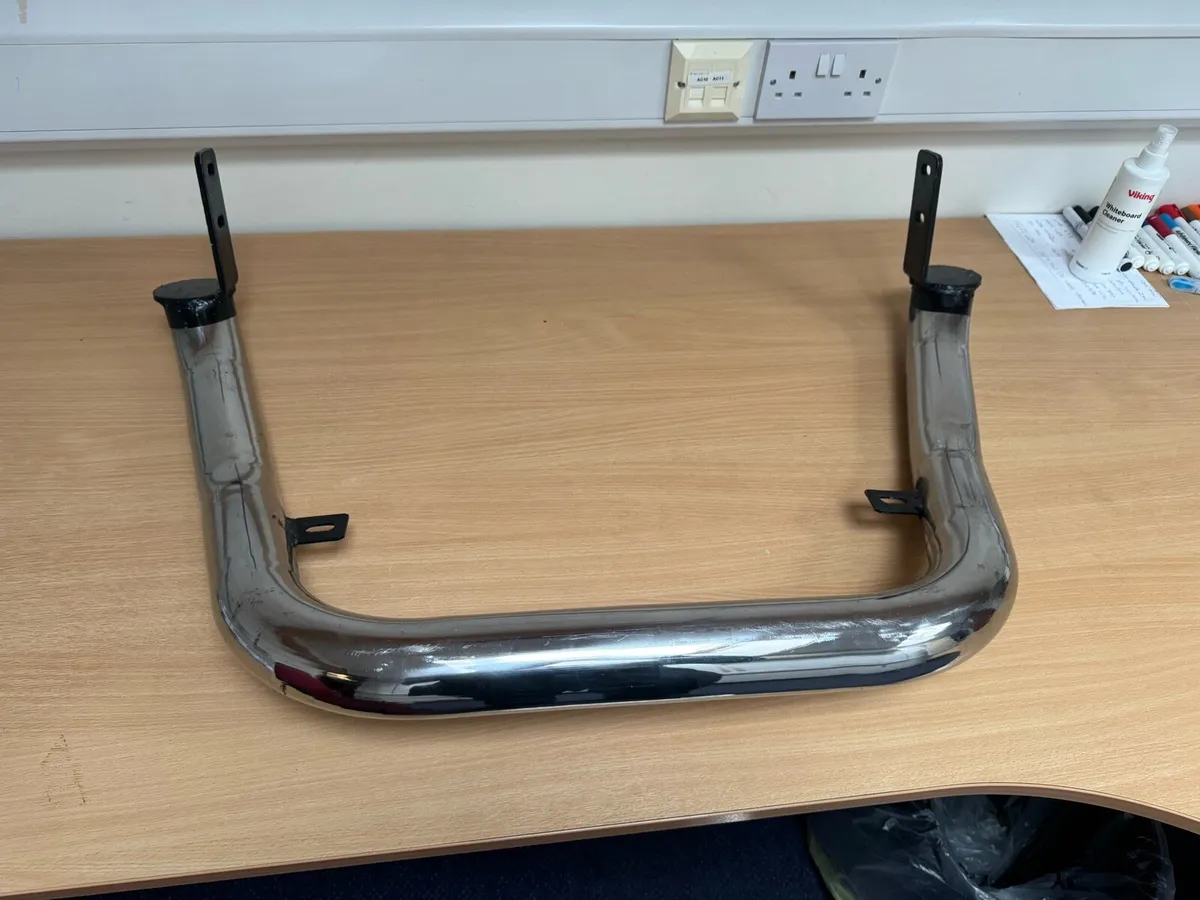 Landcruiser Bull Bar - Image 2