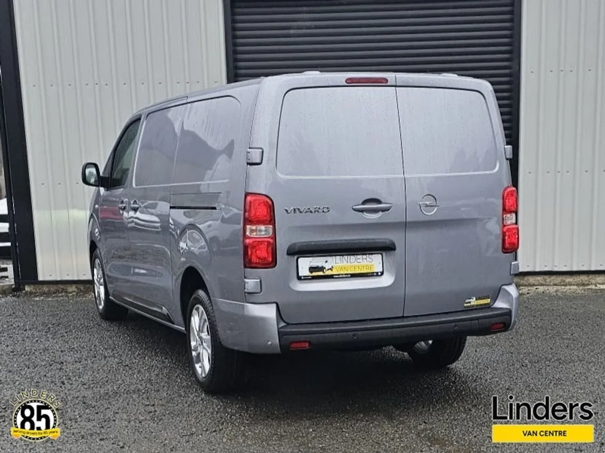 Opel Vivaro 271 LWB SPORTIVE 5YR WARRANTY - Image 2