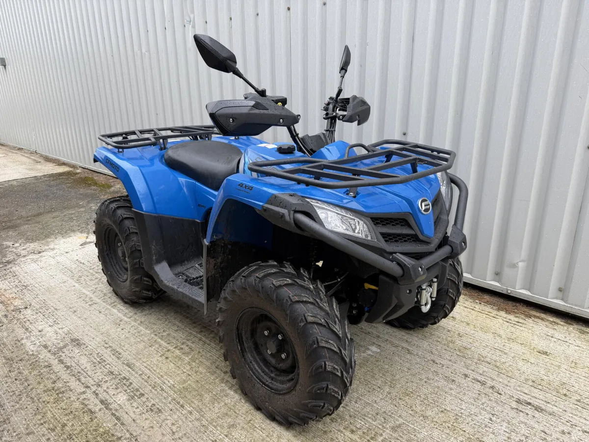 Online Auction **Bidding Now Live** - Image 4