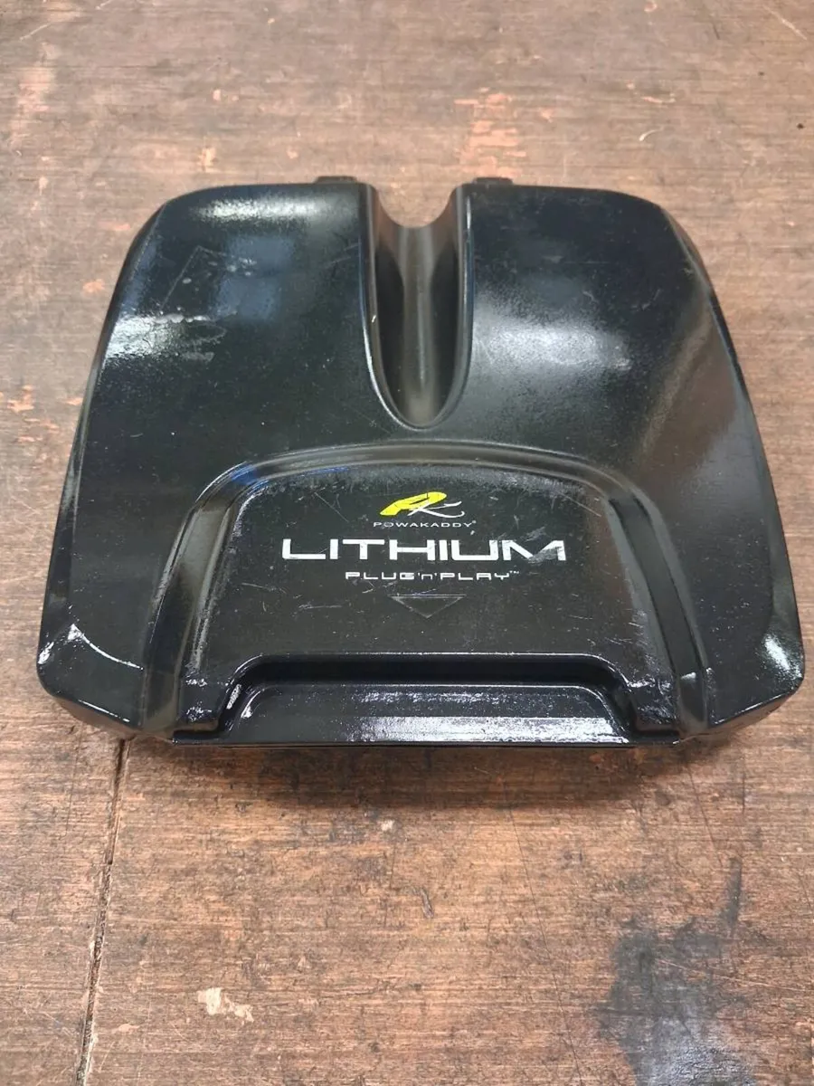 Powakaddy FW 18 hole lithium battery - Image 1
