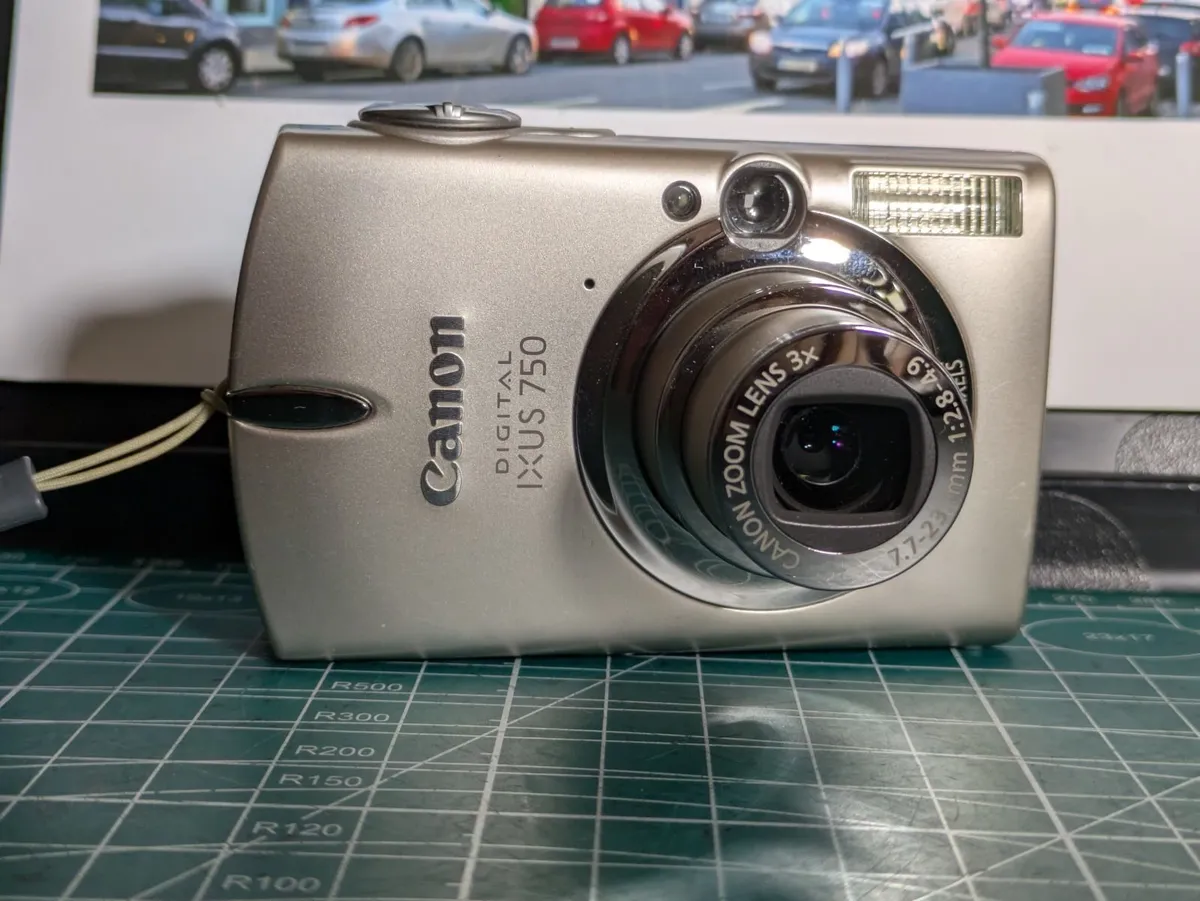 Canon IXUS 750 CCD🌈 sensor compact 📸 Mint! - Image 4