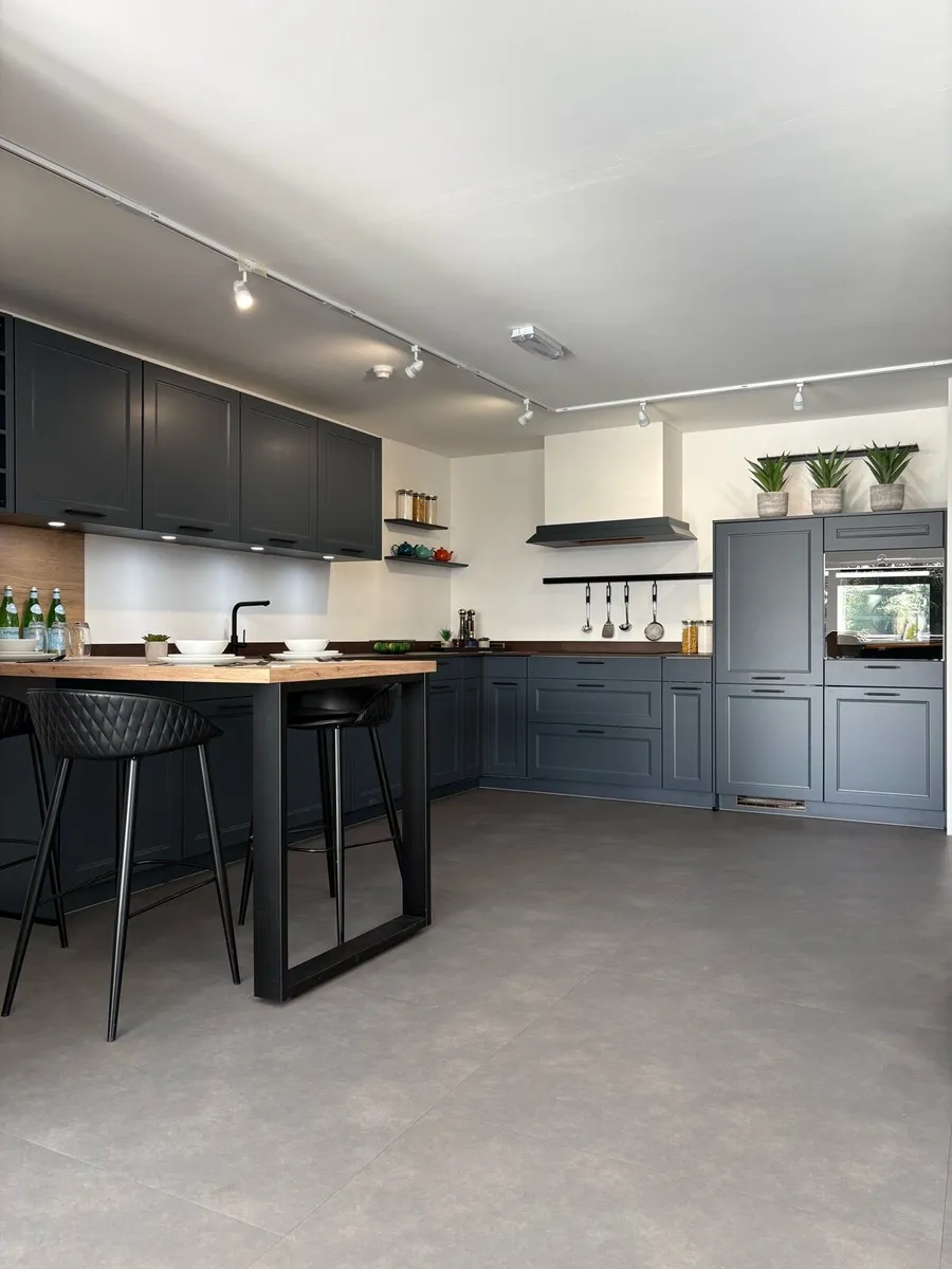 Kitchen : Ex Display - Image 1