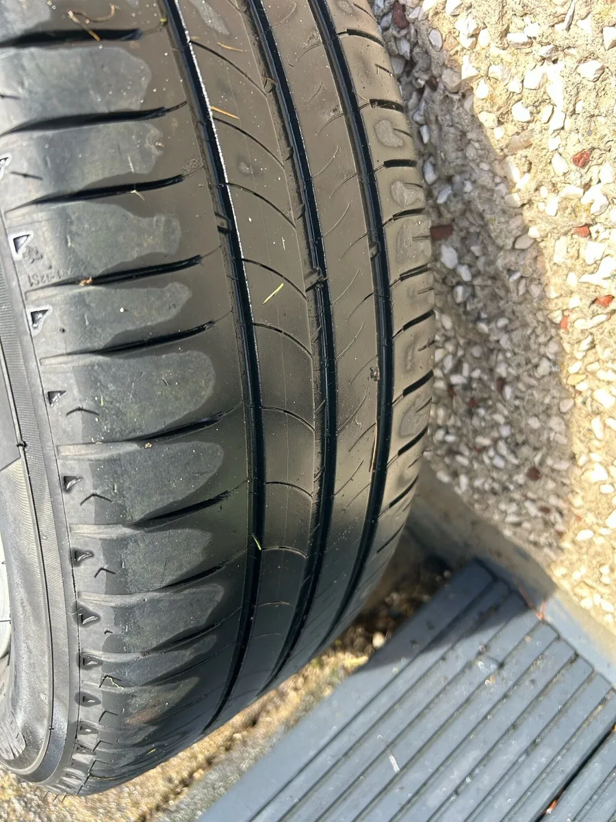 5x112 Alloys x4 with Michelin Tyres - Image 3