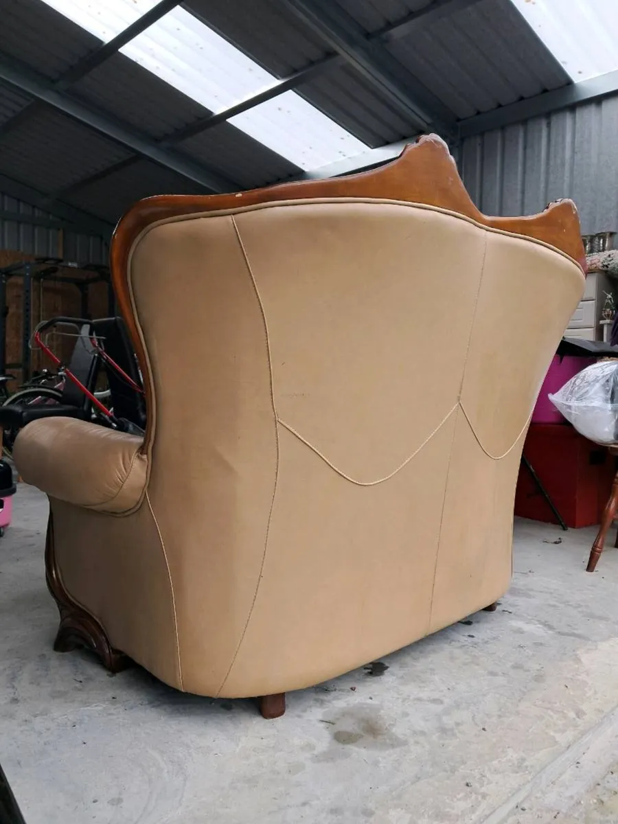 2 Seater Leather Sofa - Image 4
