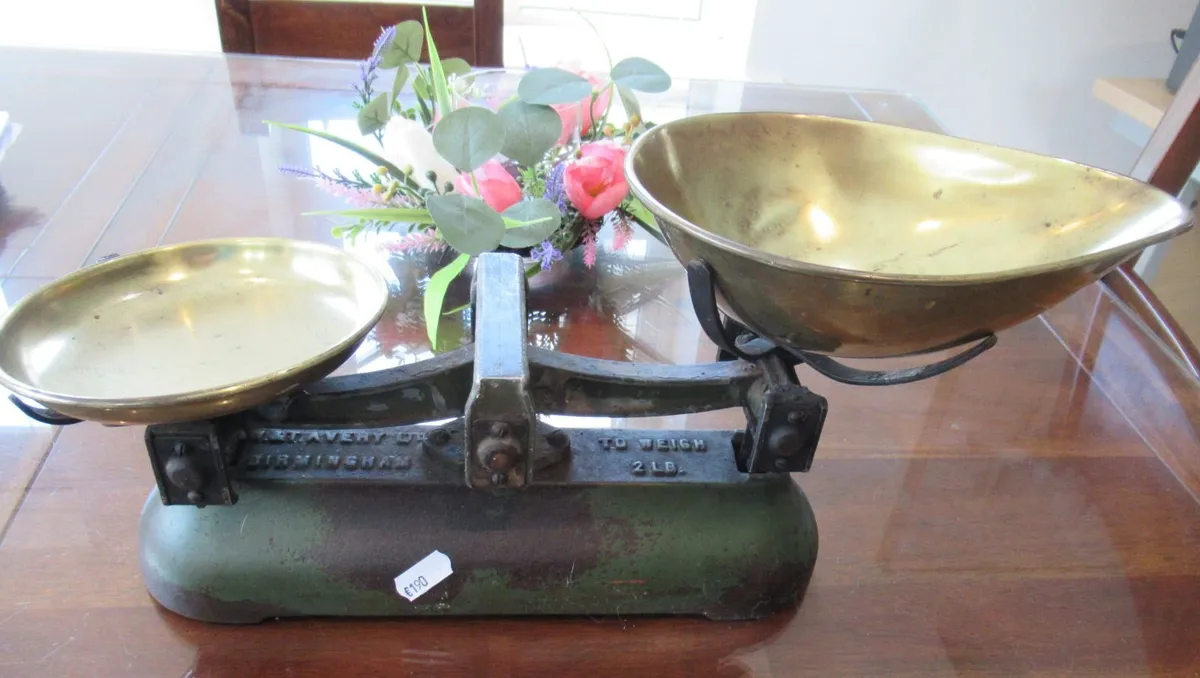 antique vintage WEIGHTING SCALES cottage pub rusti - Image 2