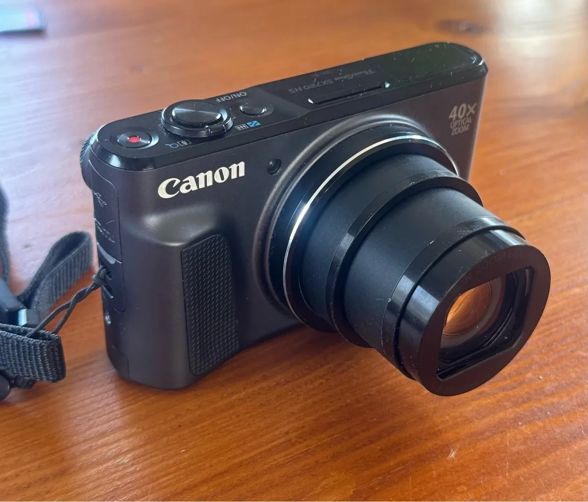 Canon SX720 HS - Image 1