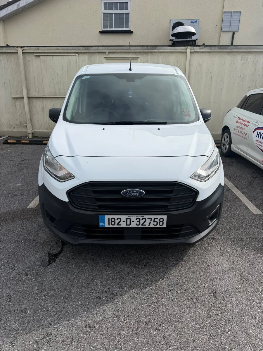 2018 transit connect lwb no vat !! - Image 1